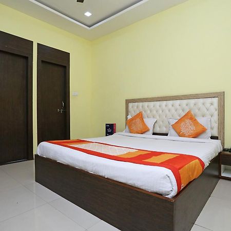 Collection O Hotel Pearl Rāipur Exteriér fotografie