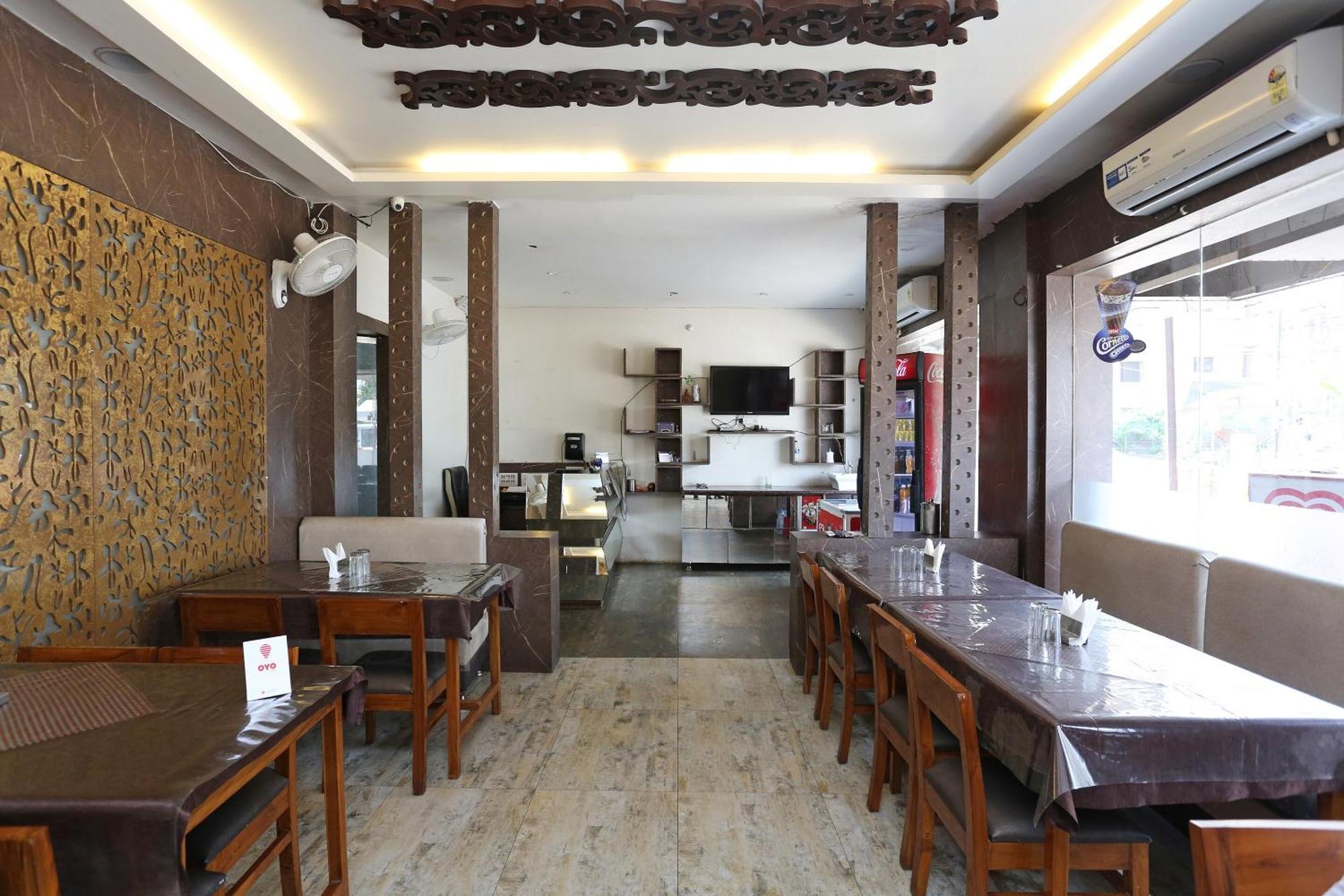 Collection O Hotel Pearl Rāipur Exteriér fotografie
