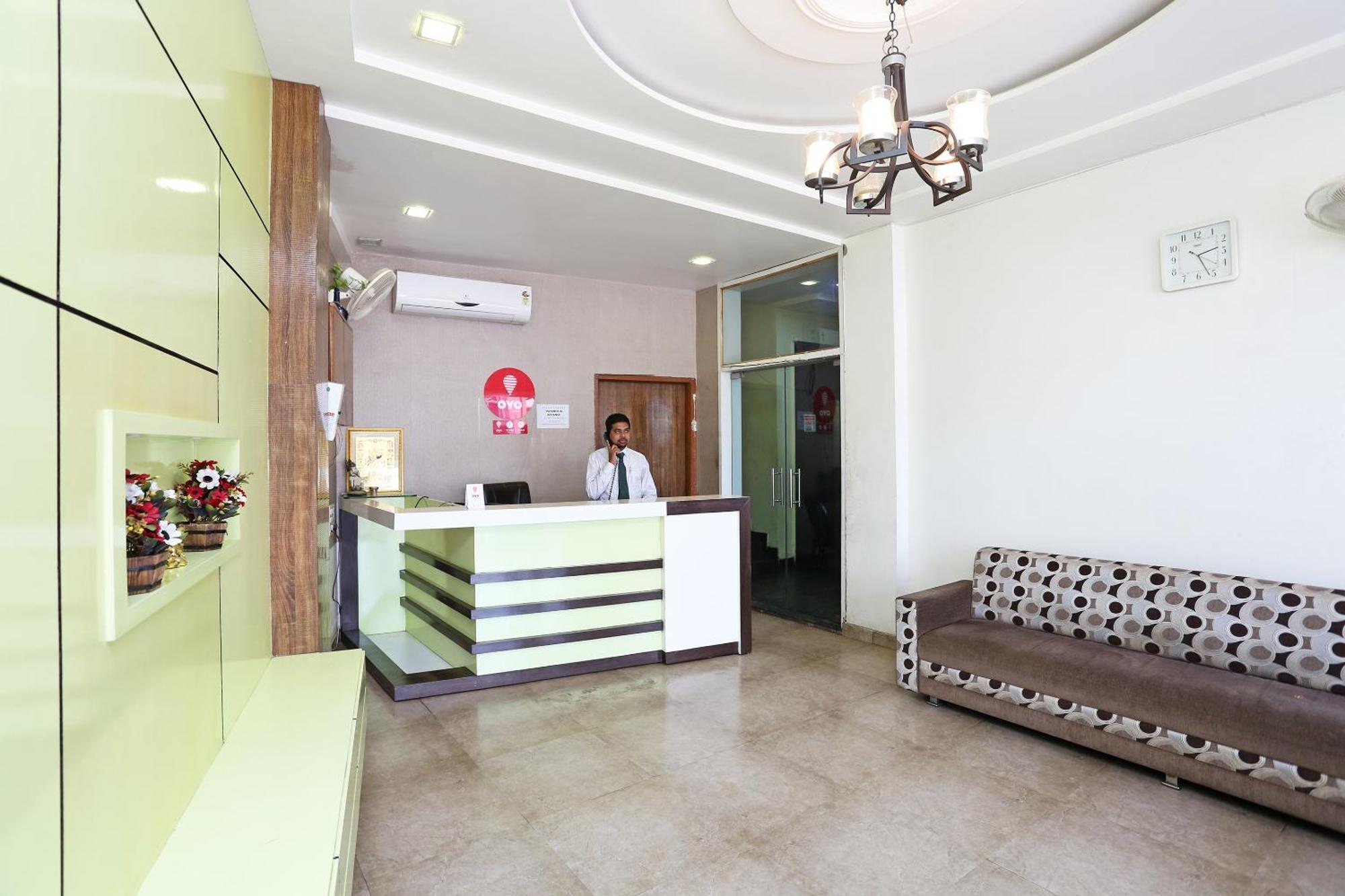 Collection O Hotel Pearl Rāipur Exteriér fotografie